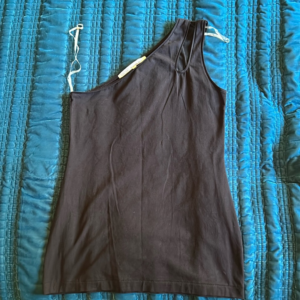 Rachel Roy one shoulder top